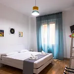 Cappuccino Pop, Metro A Apartment *