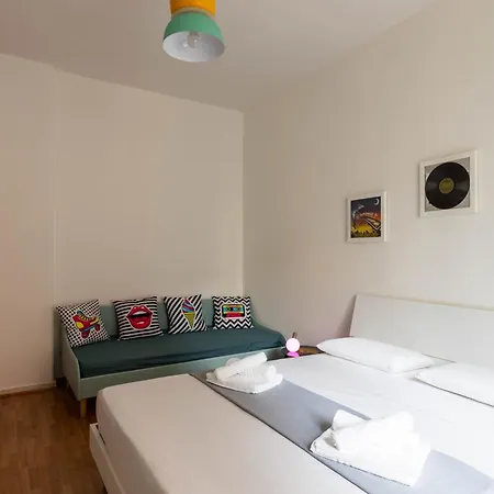 Cappuccino Pop, Metro A *